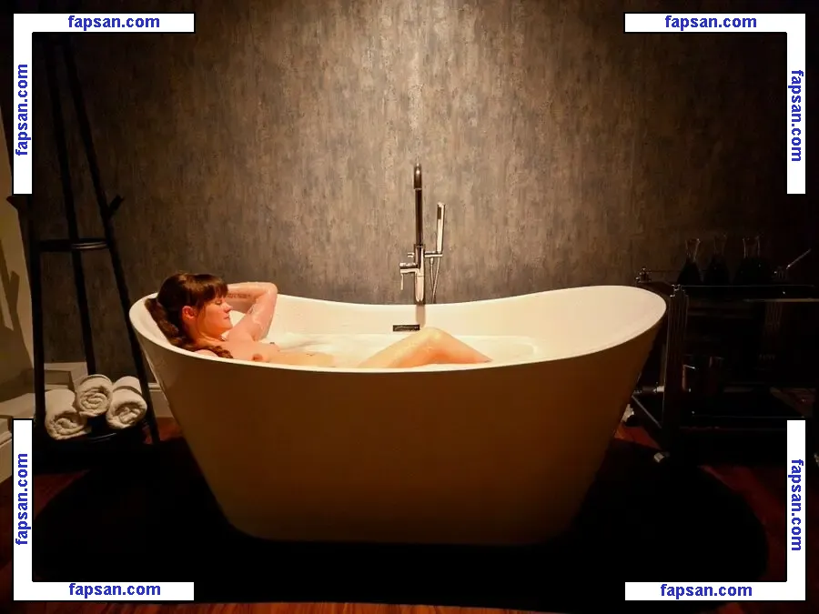 Sydney Harwin nude photo #0091 from OnlyFans