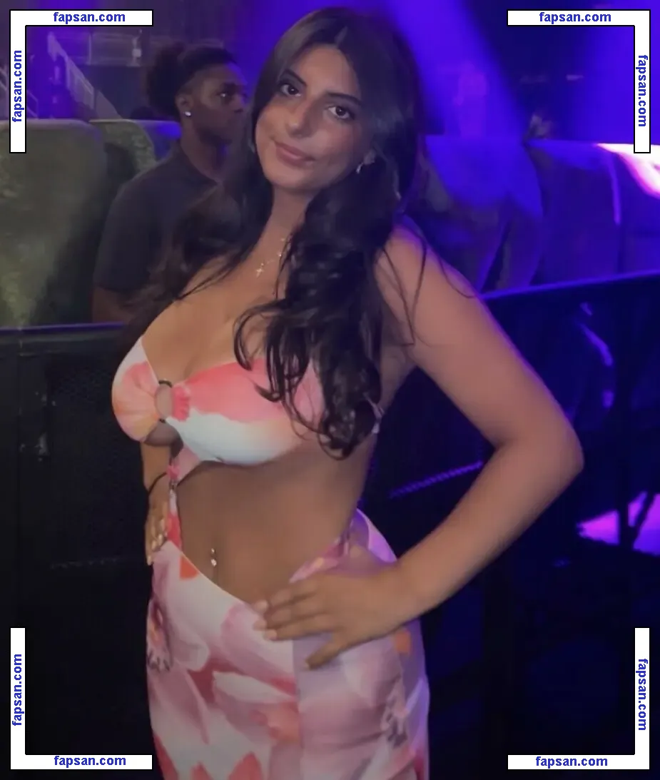 Sydney Monello nude photo #0003 from OnlyFans