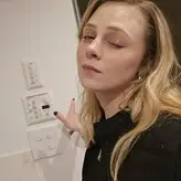 Sydney Poniewaz голая #0055