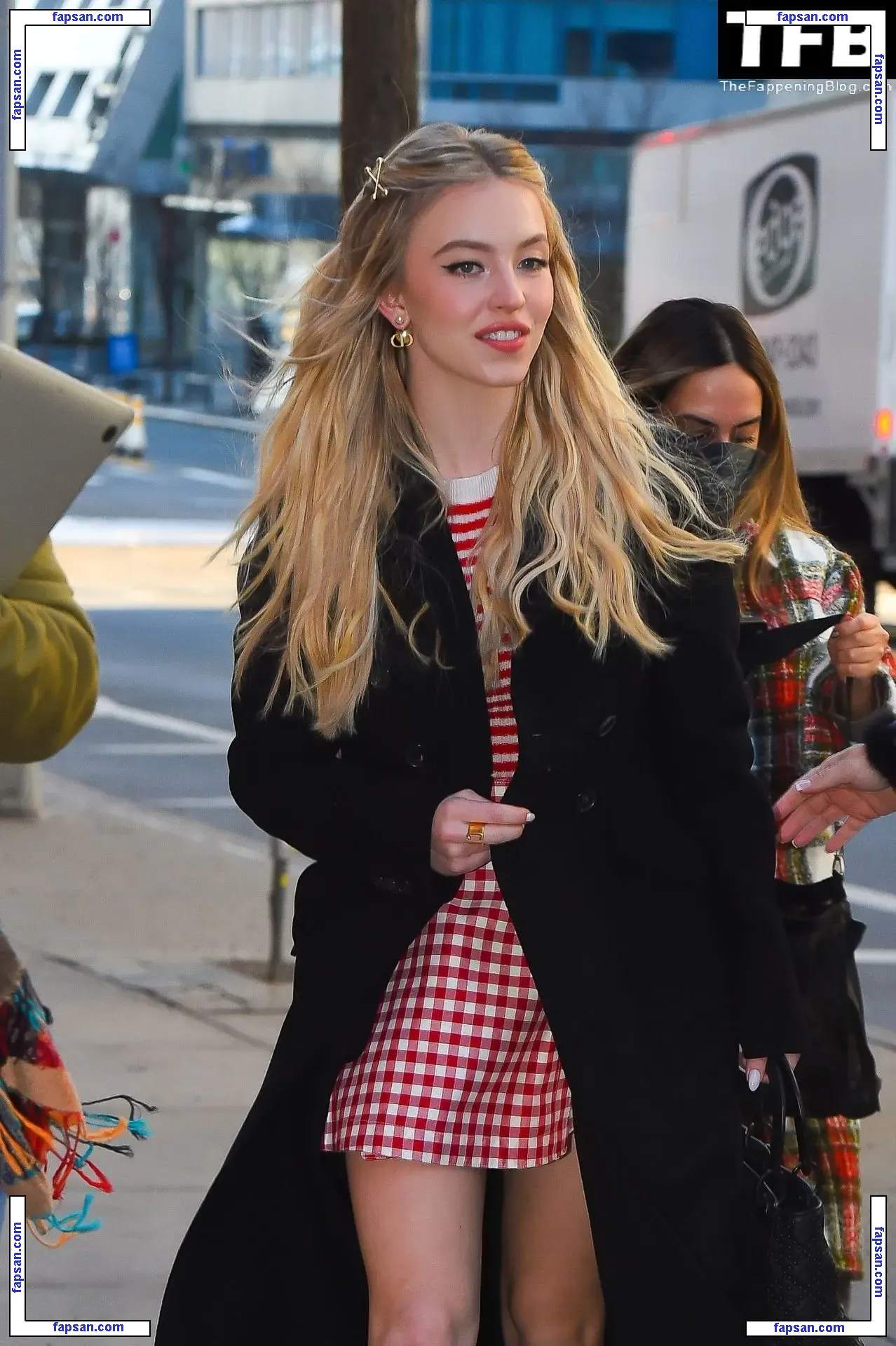 Sydney Sweeney голая фото #1223 с Онлифанс