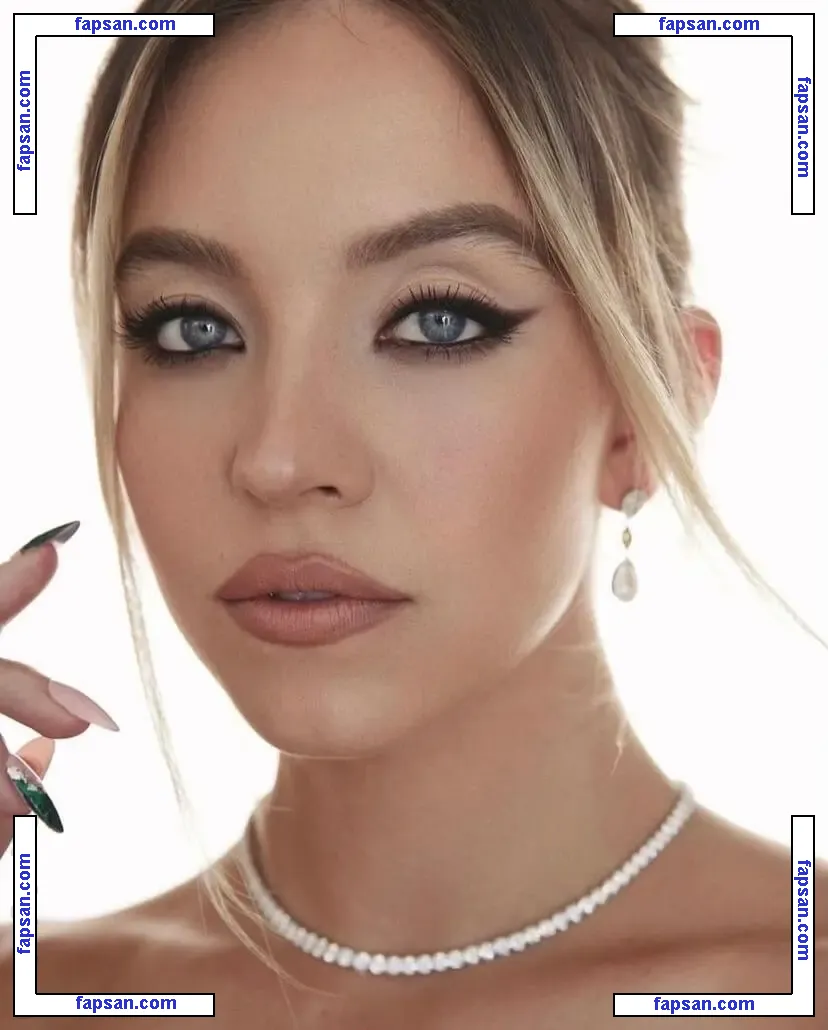 Sydney Sweeney nude photo #2603 from OnlyFans