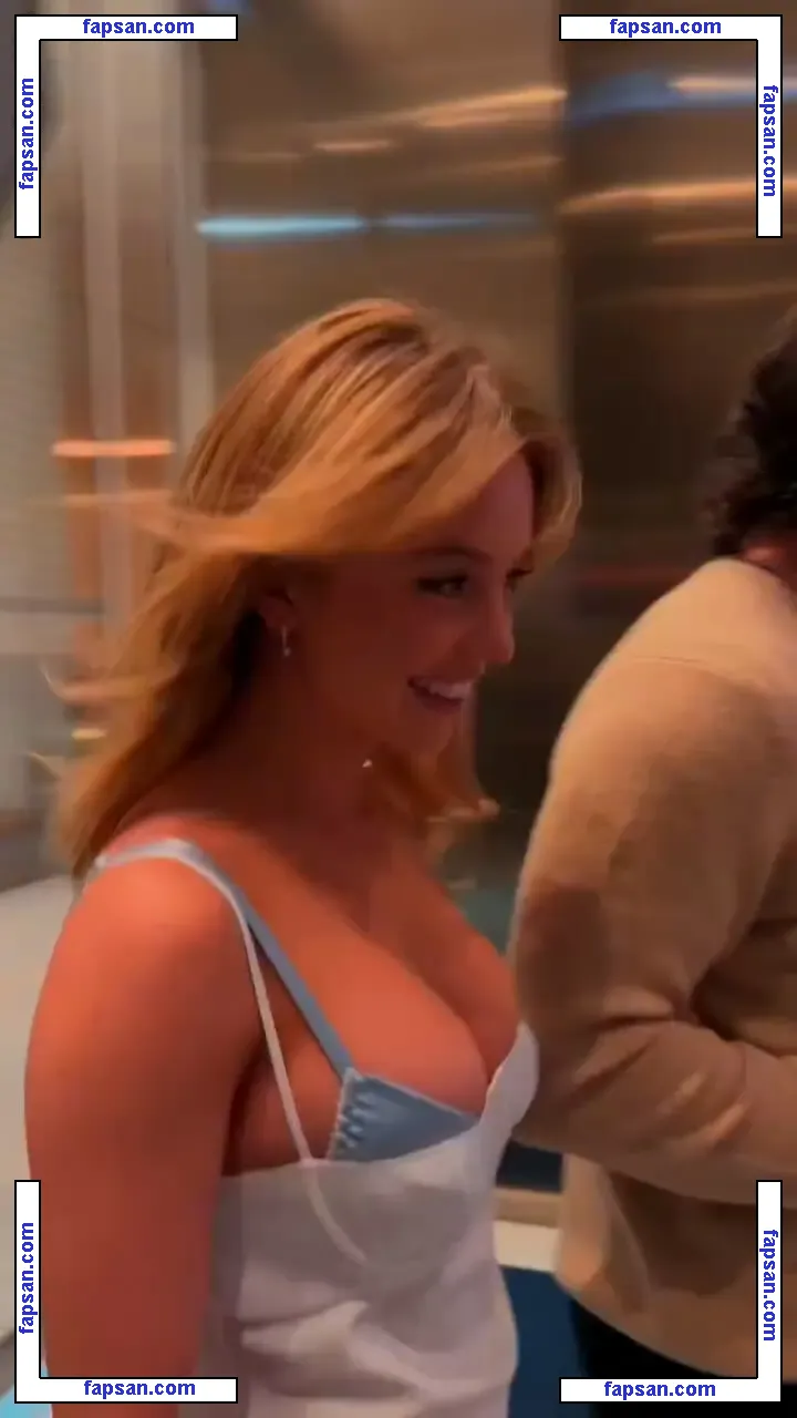Sydney Sweeney nude photo #3958 from OnlyFans