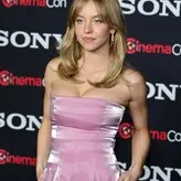 Sydney Sweeney nude #3500