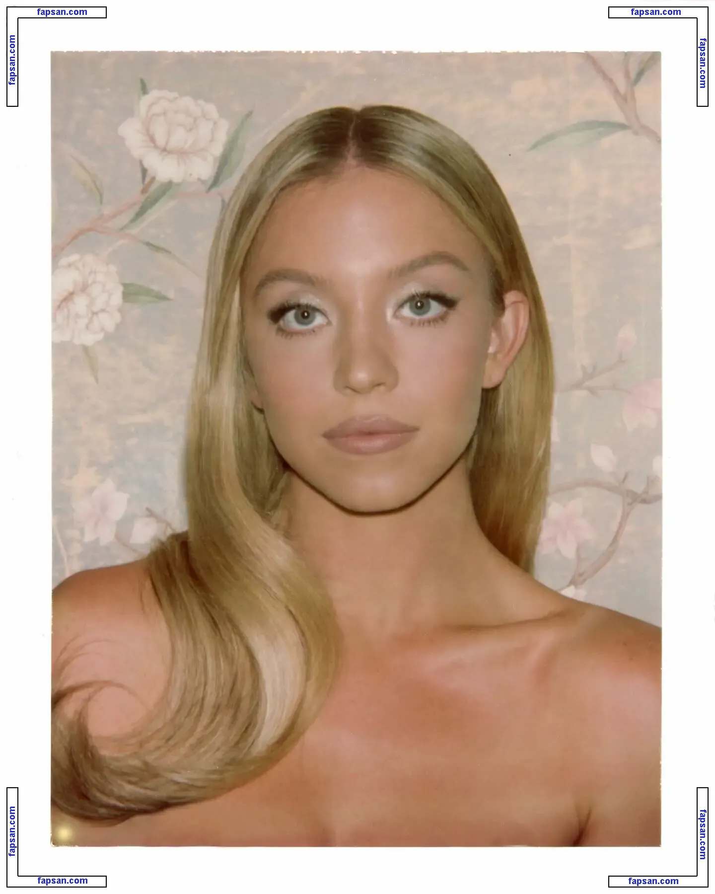 Sydney Sweeney nude photo #4857 from OnlyFans