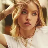 Sydney Sweeney nude #4945