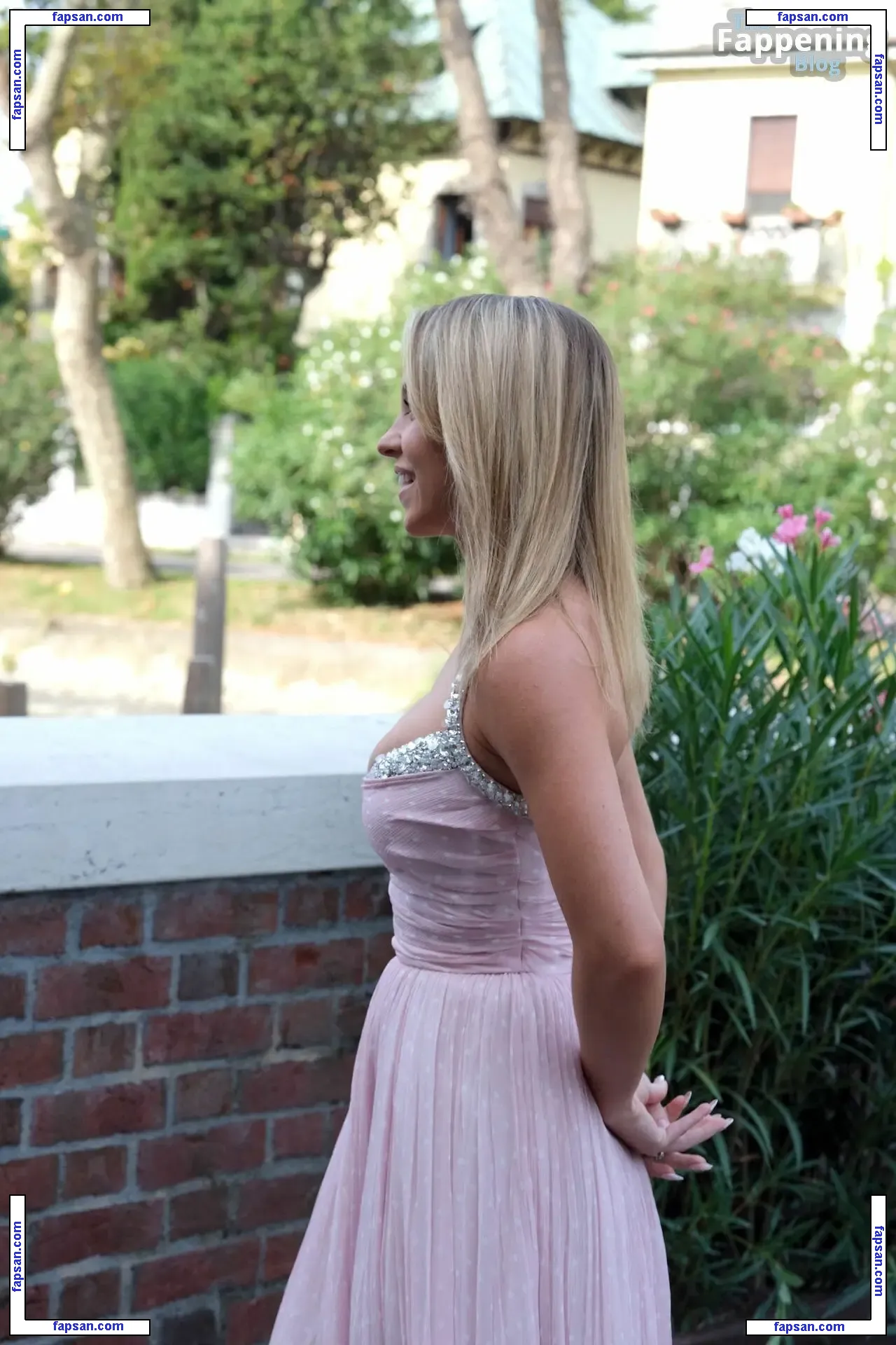 Sydney Sweeney nude photo #5101 from OnlyFans