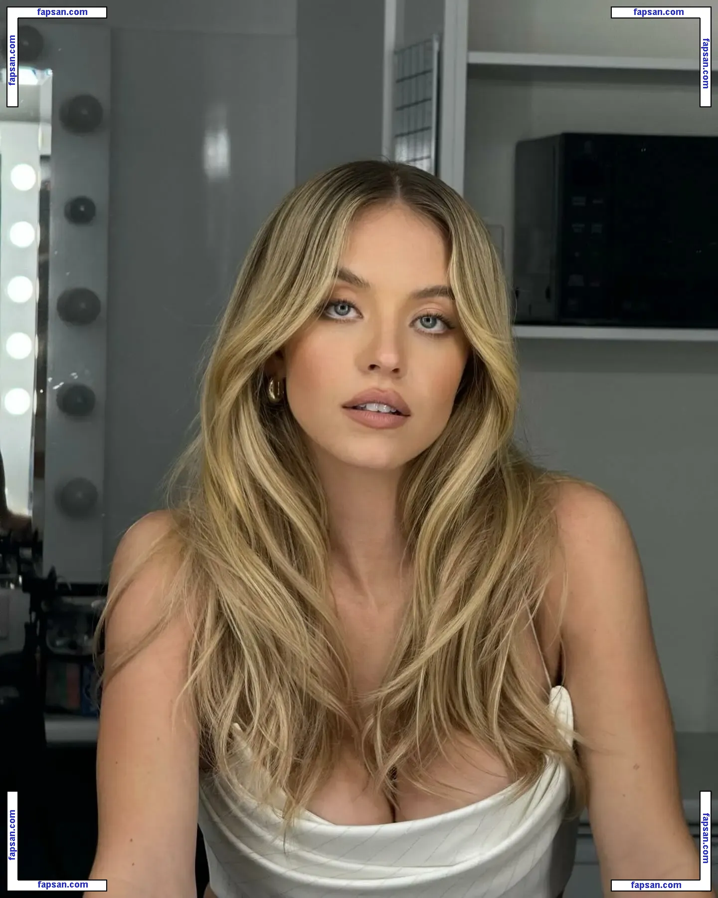 Sydney Sweeney nude photo #5595 from OnlyFans