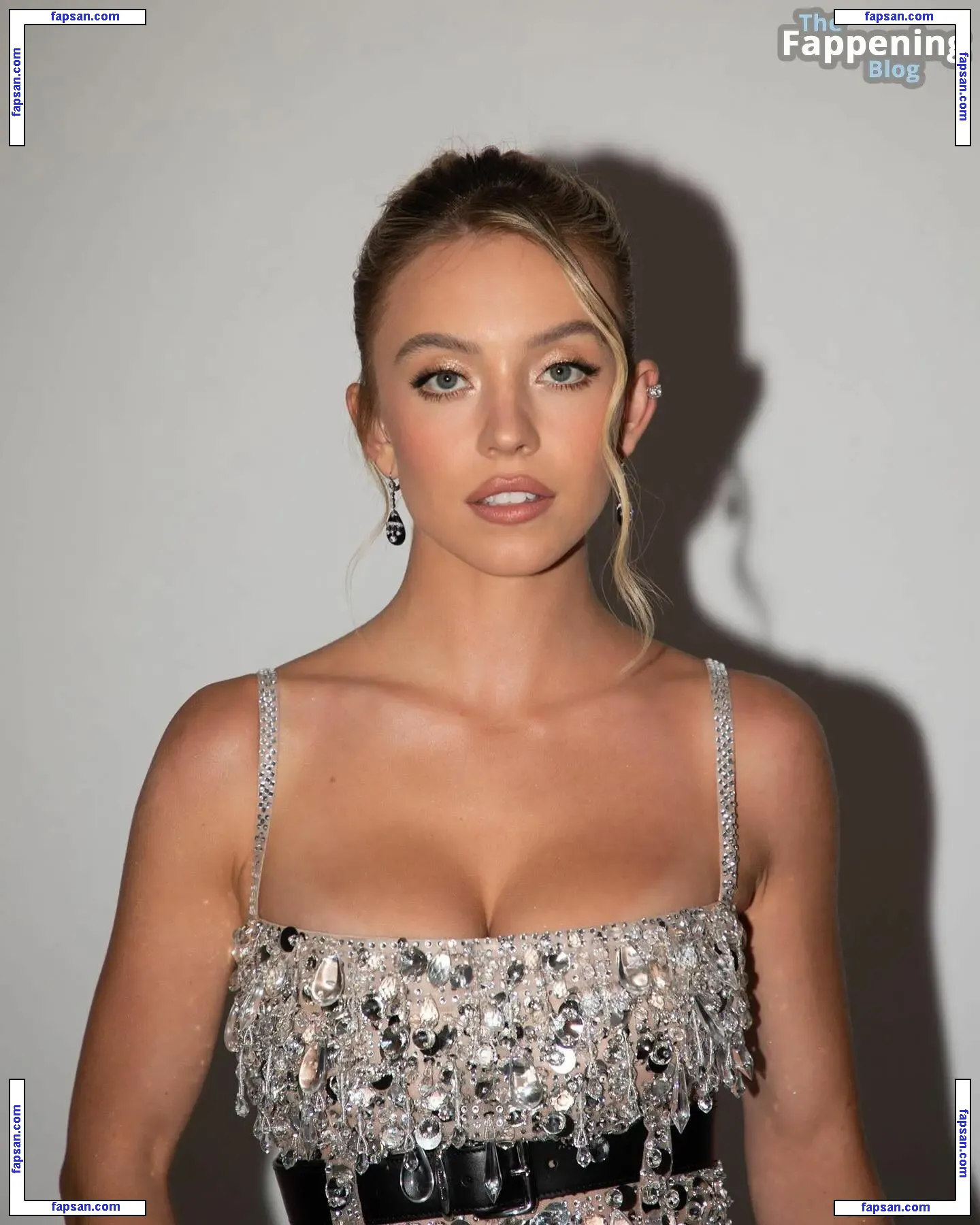 Sydney Sweeney голая фото #5727 с Онлифанс
