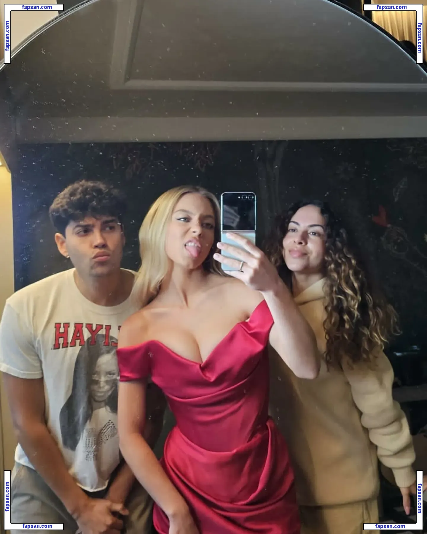 Sydney Sweeney nude photo #5876 from OnlyFans