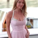 Sydney Sweeney nude #5049
