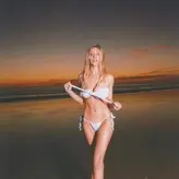 Sydney Sweeney nude #5826