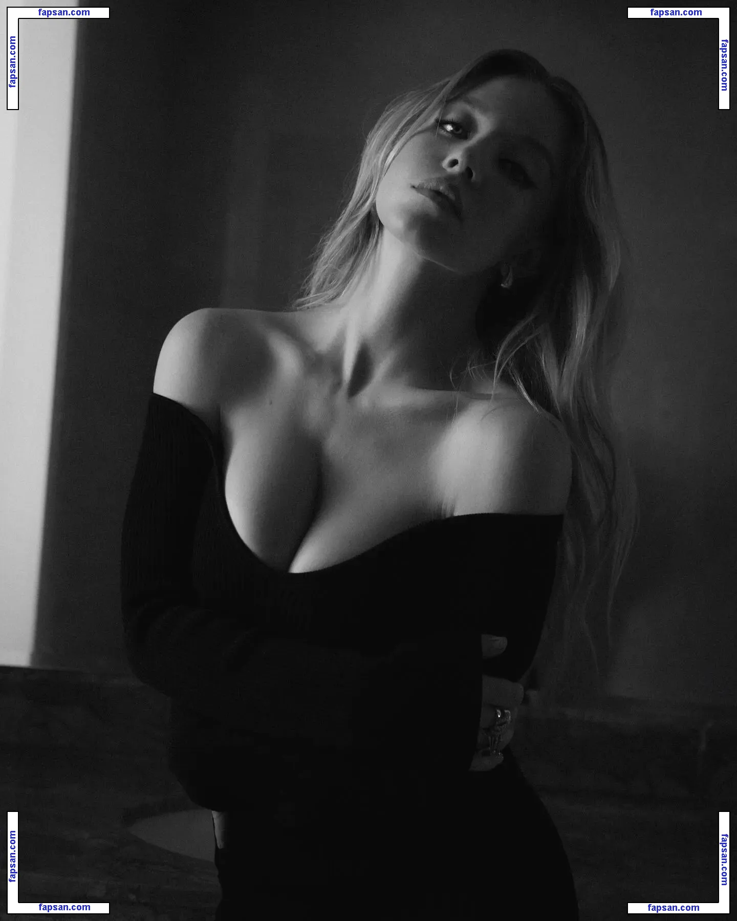 Sydney Sweeney nude photo #6012 from OnlyFans