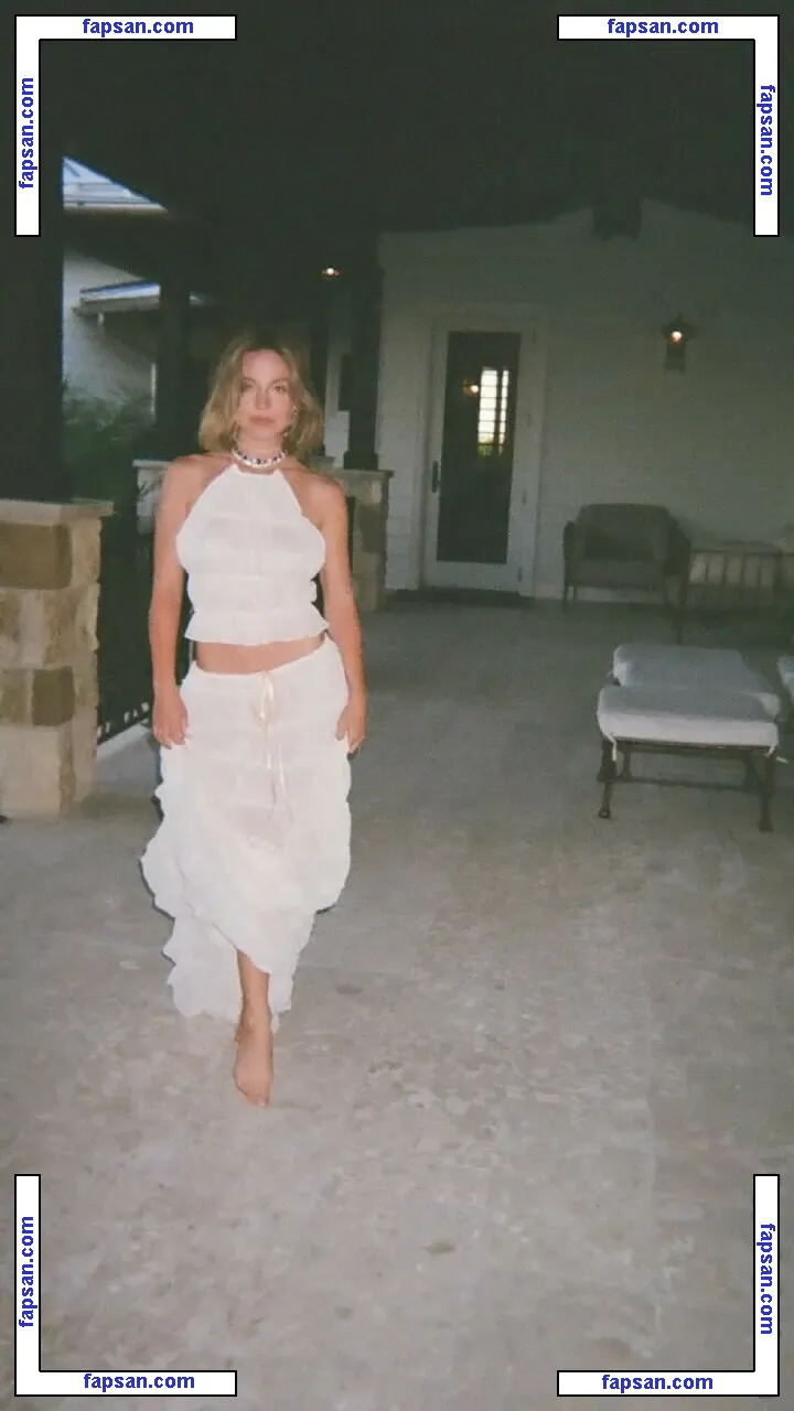 Sydney Sweeney nude photo #6585 from OnlyFans