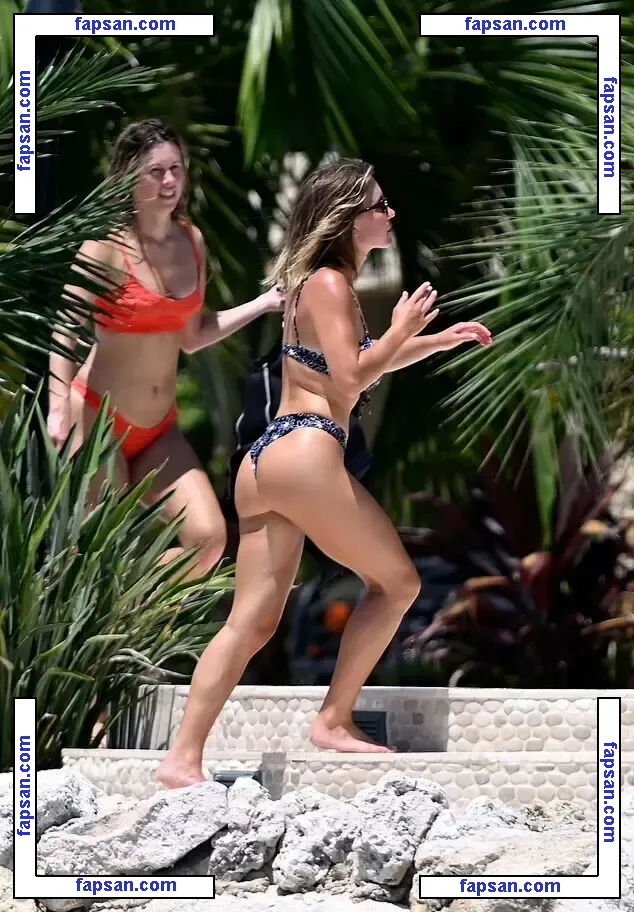 Sydney Sweeney nude photo #6764 from OnlyFans
