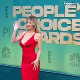 Sydney Sweeney nude #6047