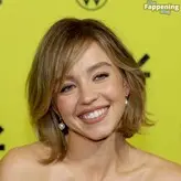 Sydney Sweeney nude #6396