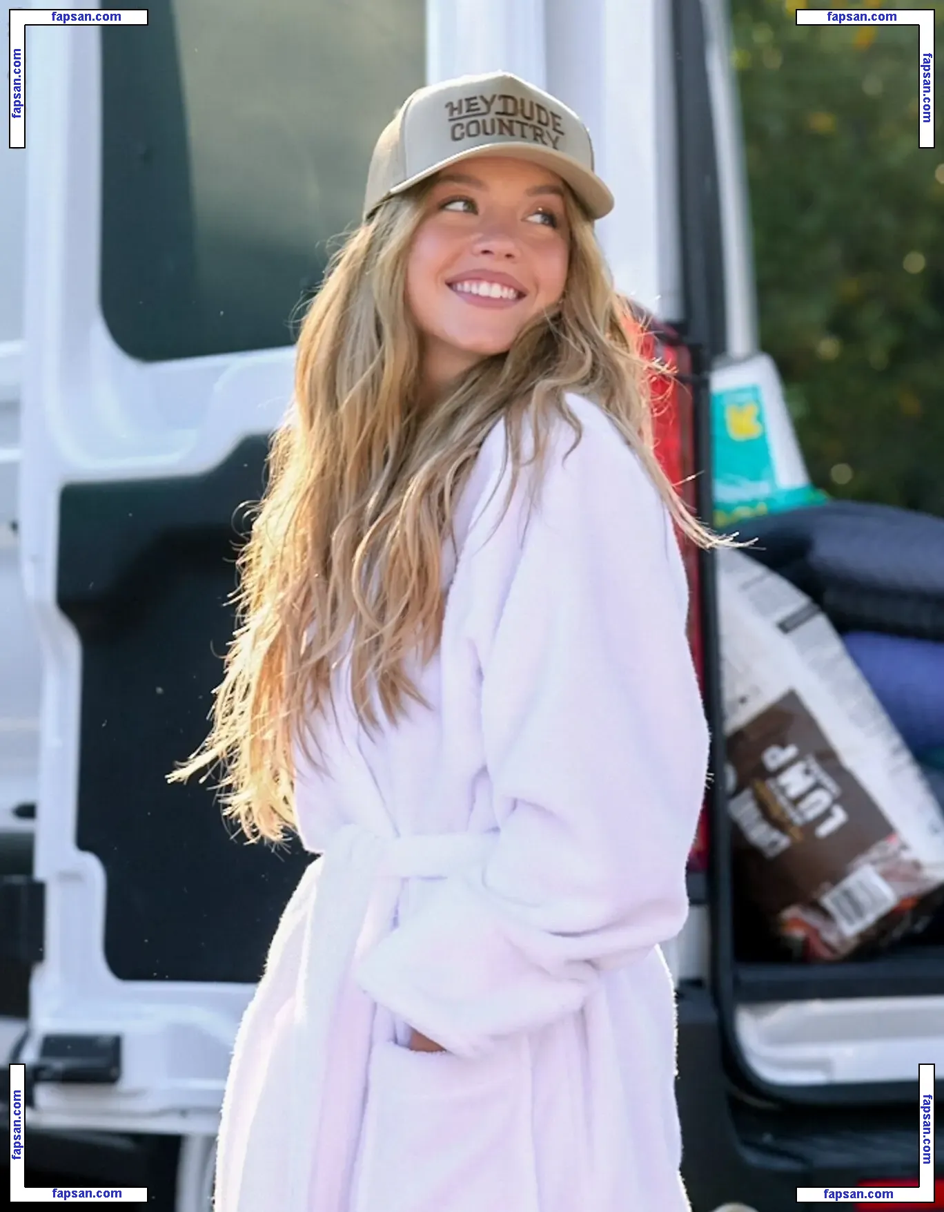 Sydney Sweeney nude photo #7668 from OnlyFans