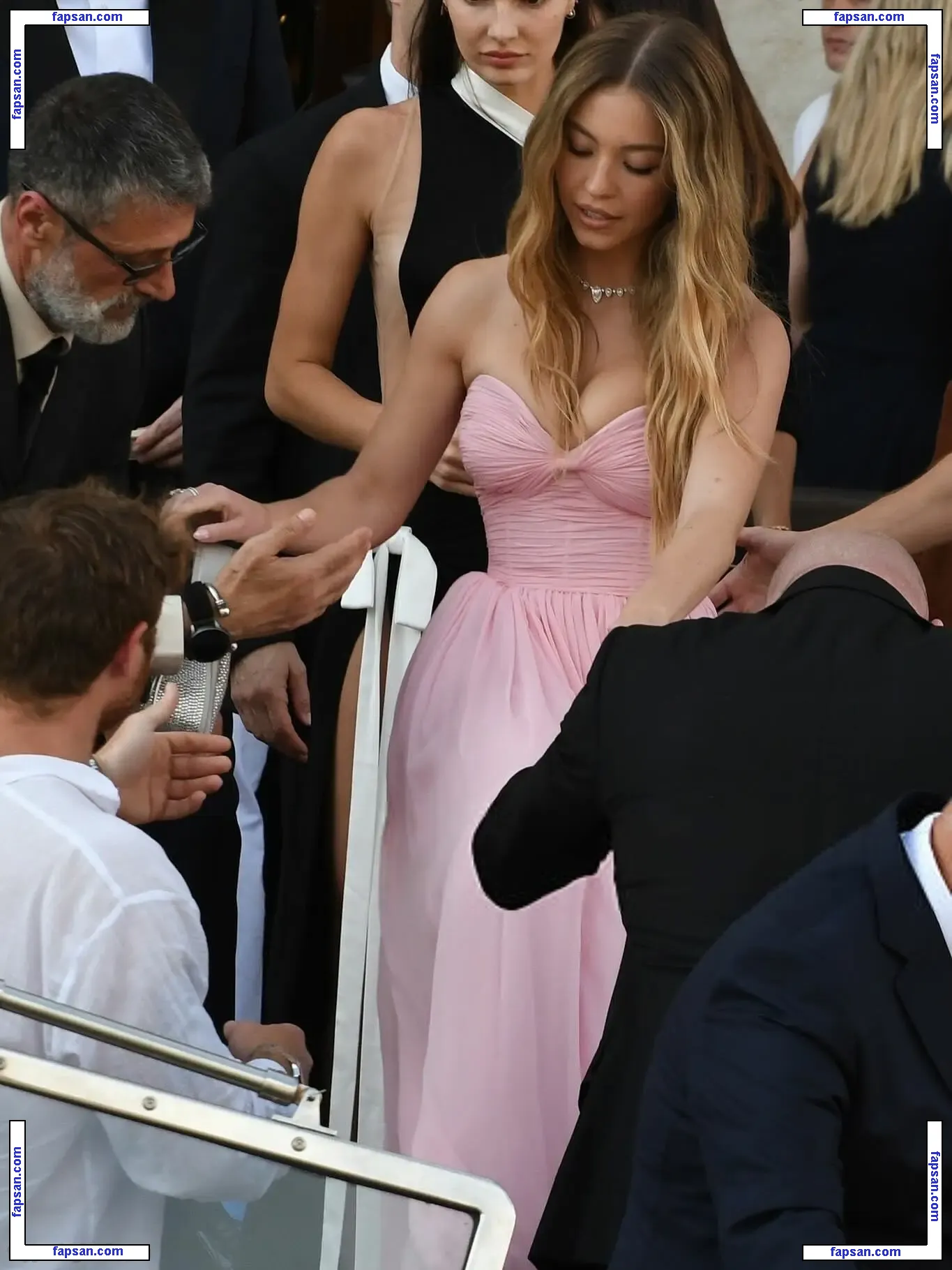 Sydney Sweeney nude photo #7700 from OnlyFans