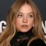 Sydney Sweeney nude #7043