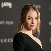 Sydney Sweeney nude #7105