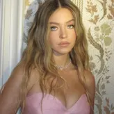 Sydney Sweeney nude #7725