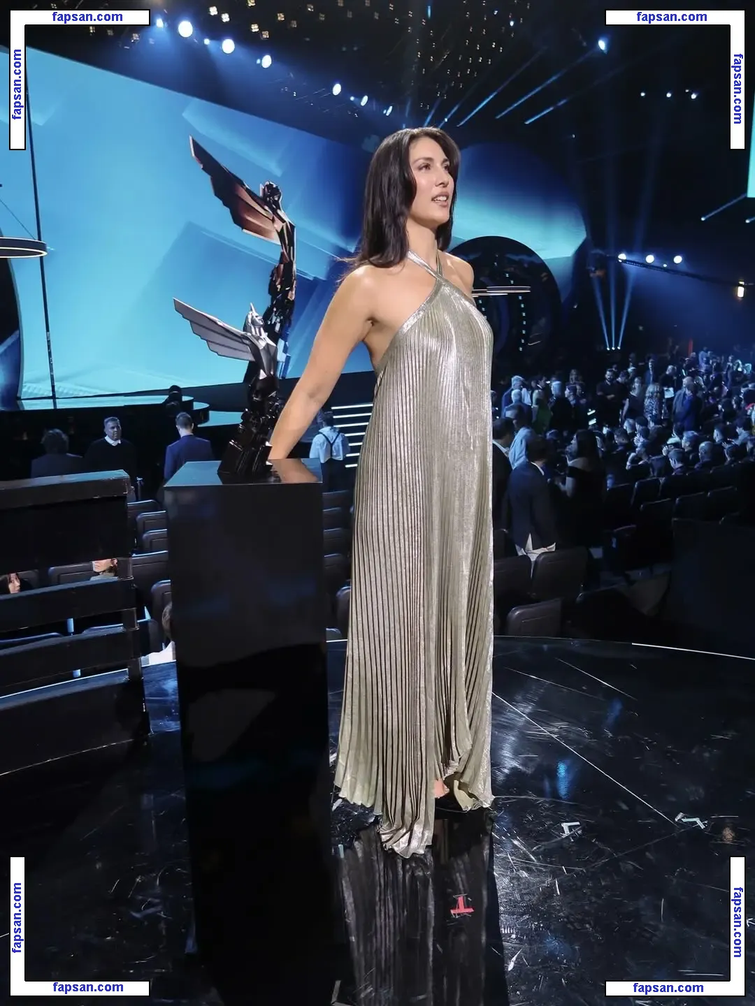 sydsogood голая фото #0271 с Онлифанс