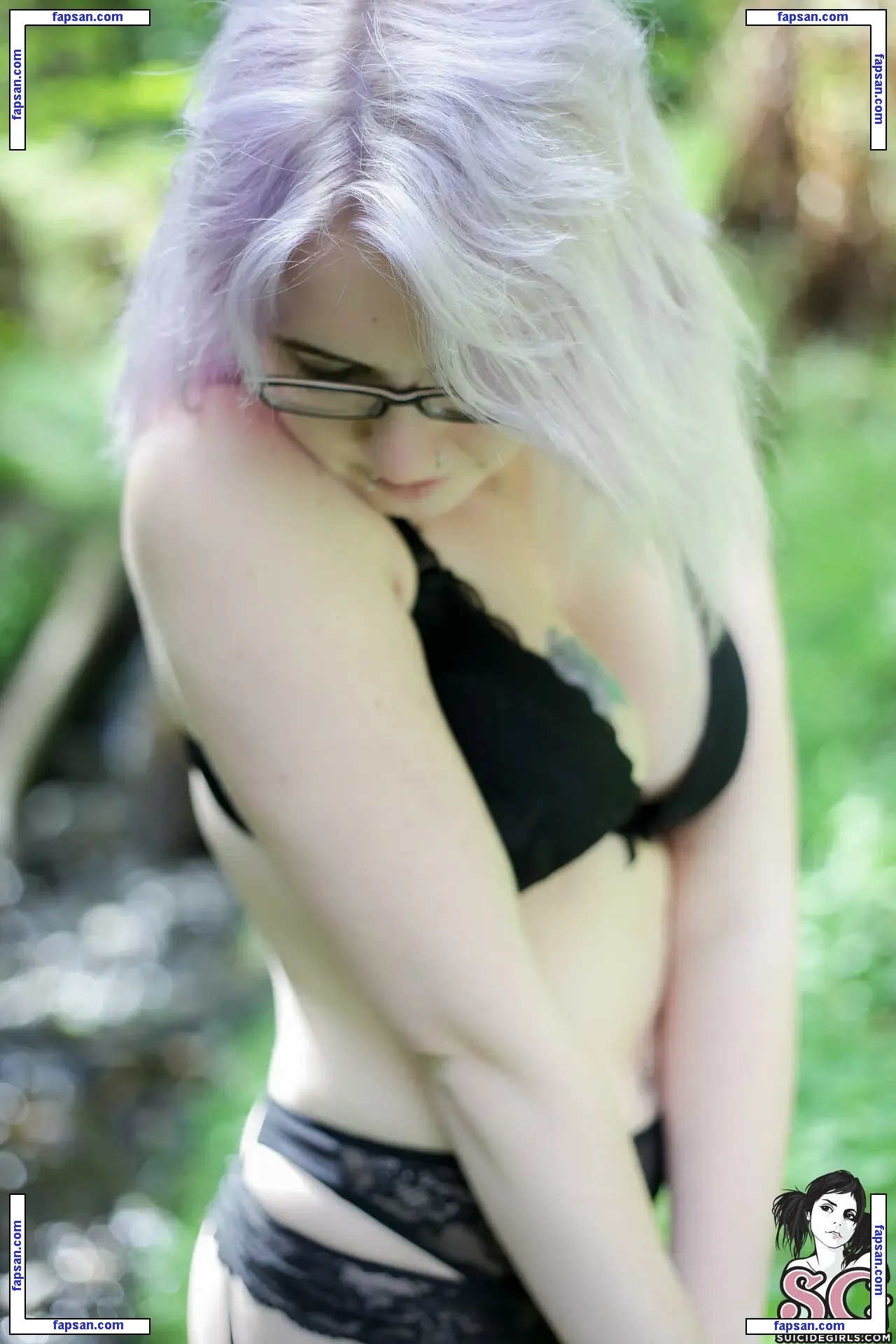 sylvermoon nude photo #0151 from OnlyFans