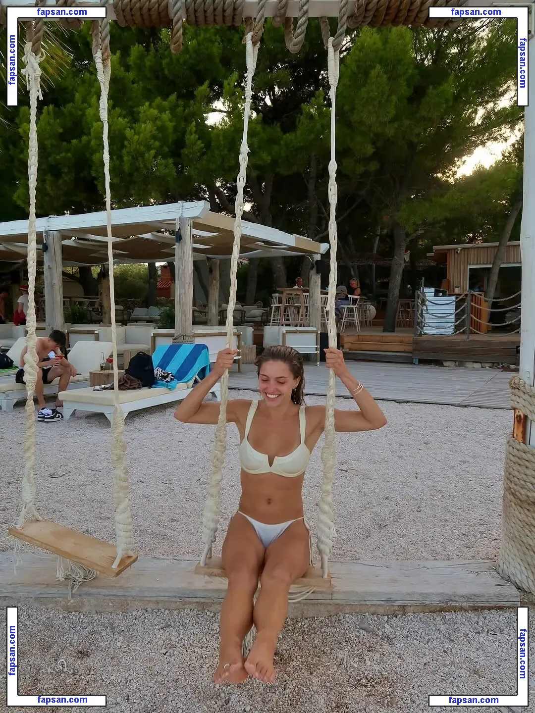 Sylvia Snyders nude photo #0528 from OnlyFans