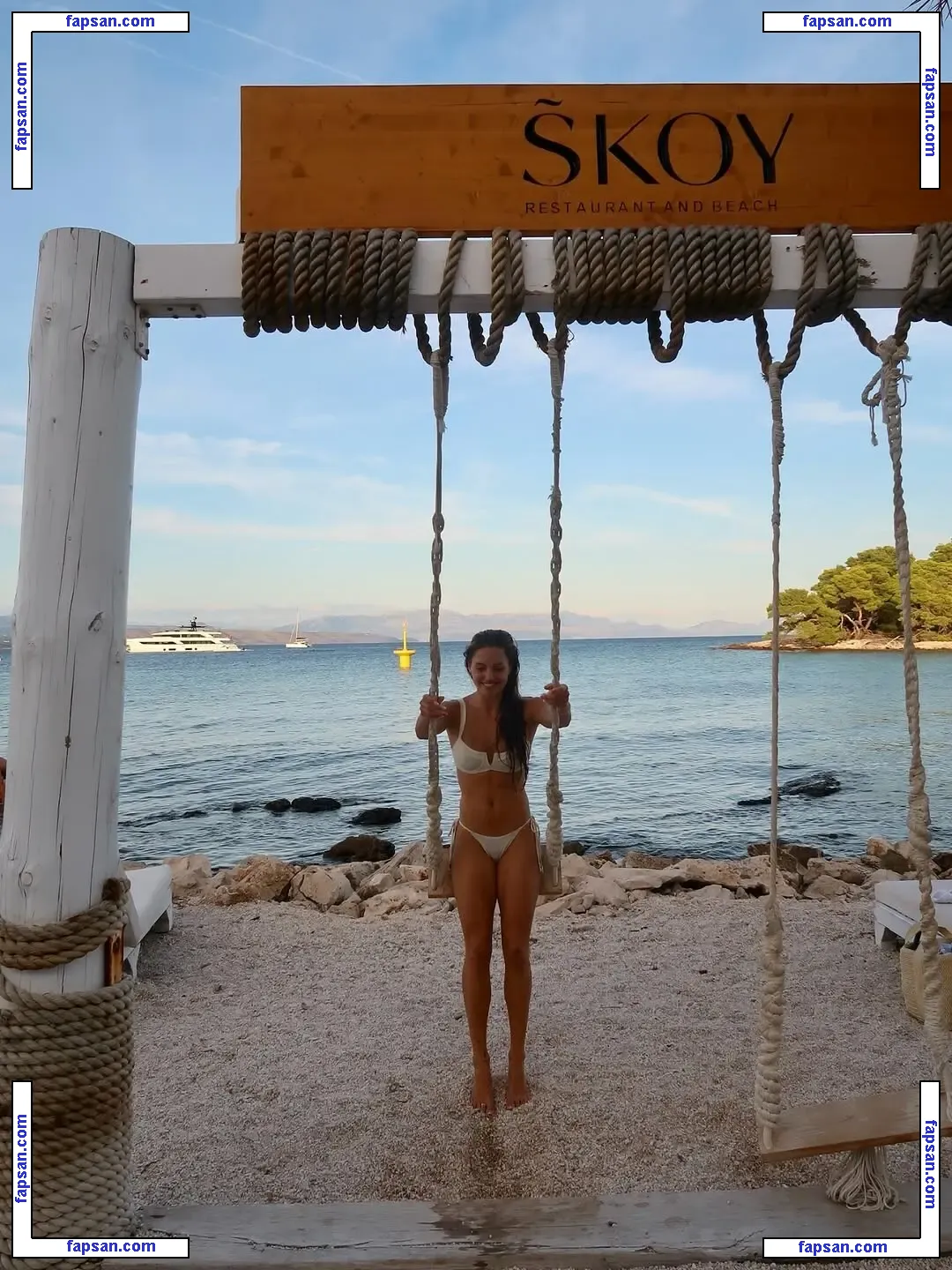 Sylvia Snyders nude photo #0536 from OnlyFans