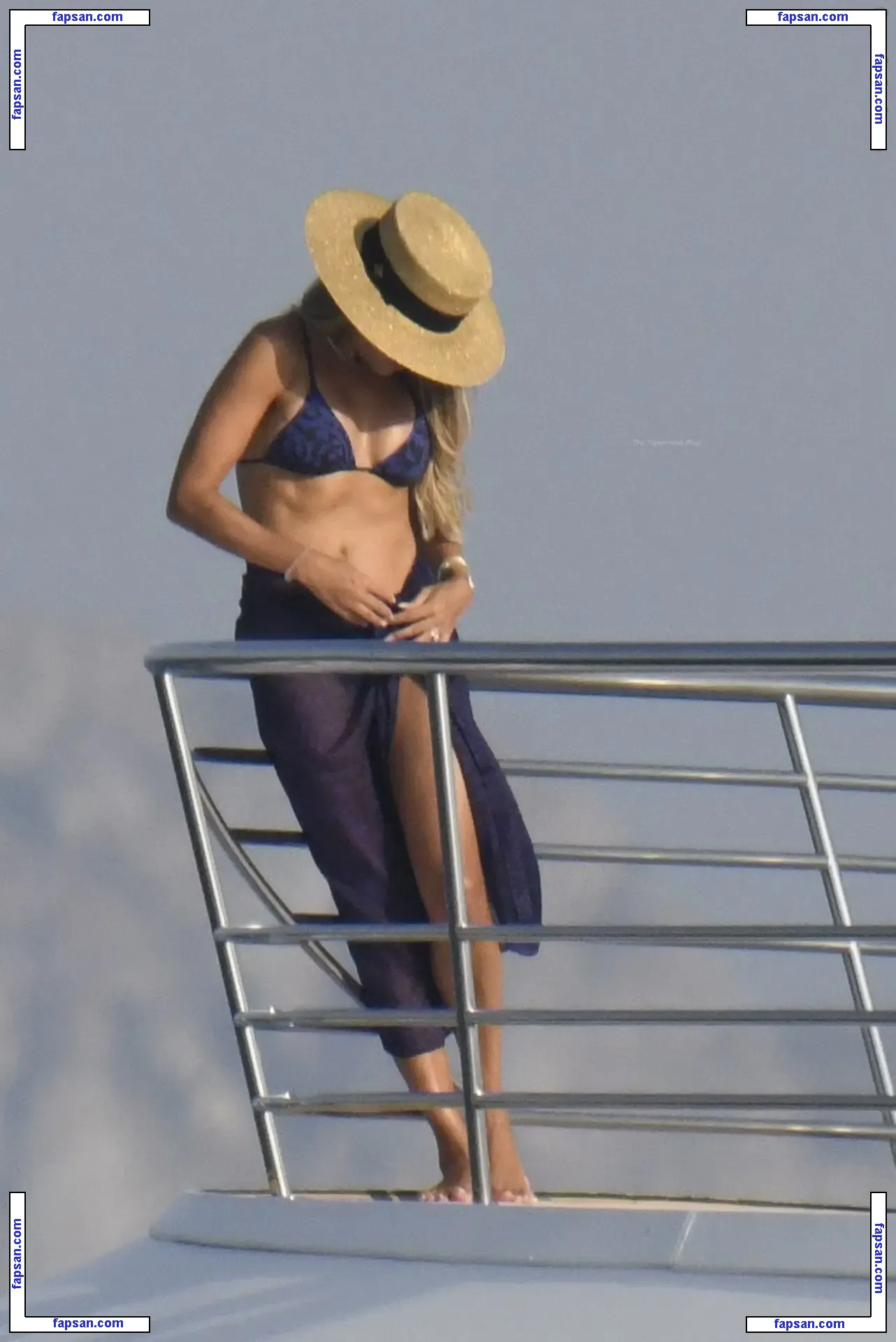 Sylvie Meis nude photo #4570 from OnlyFans
