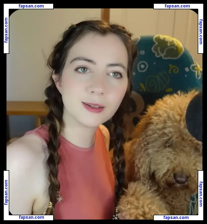 Symbalily nude photo #0011 from OnlyFans