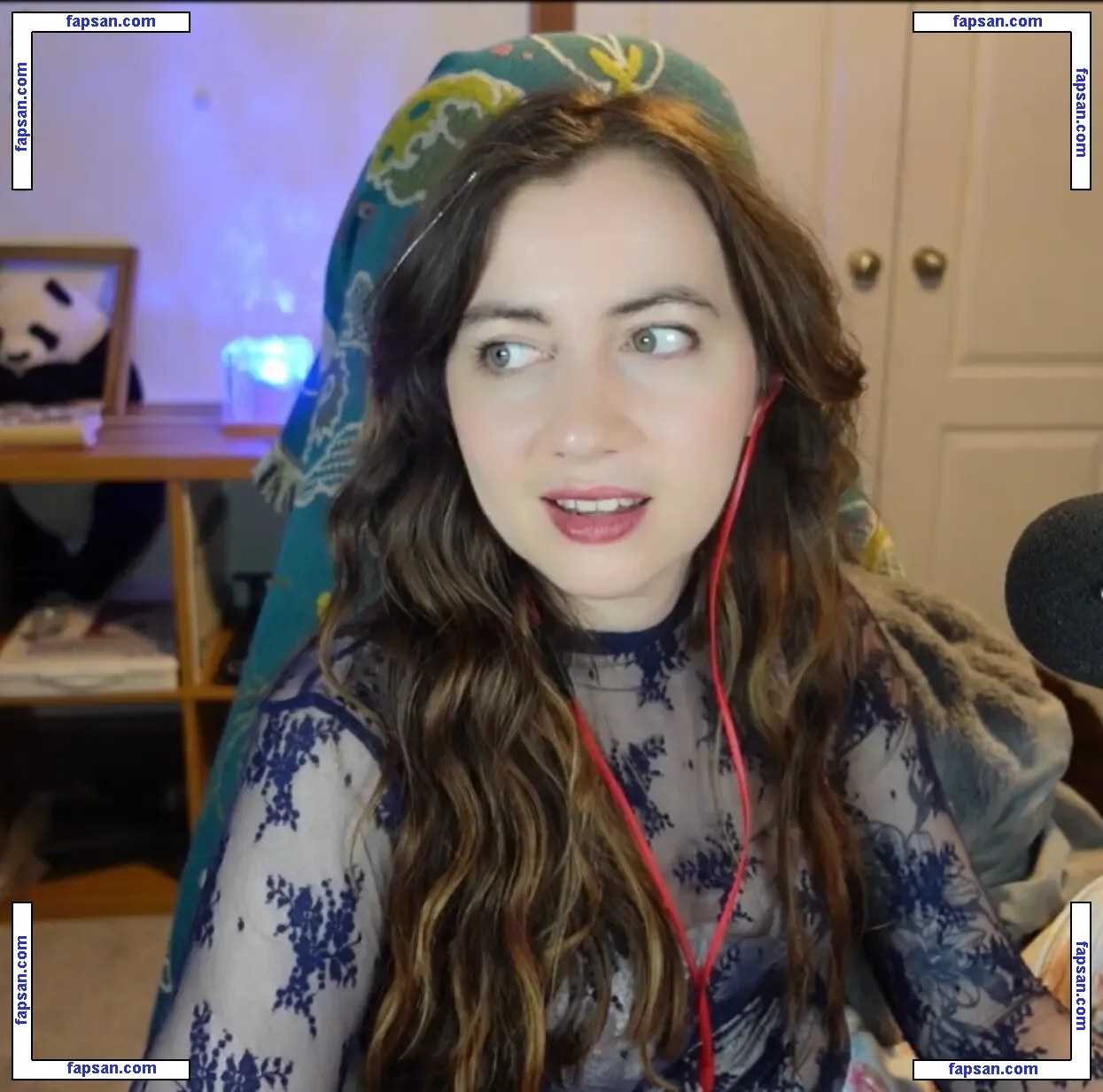 Symbalily nude photo #0026 from OnlyFans