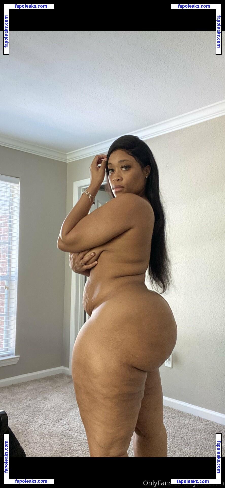 Synsationn / __mstell93 nude photo #0013 from OnlyFans