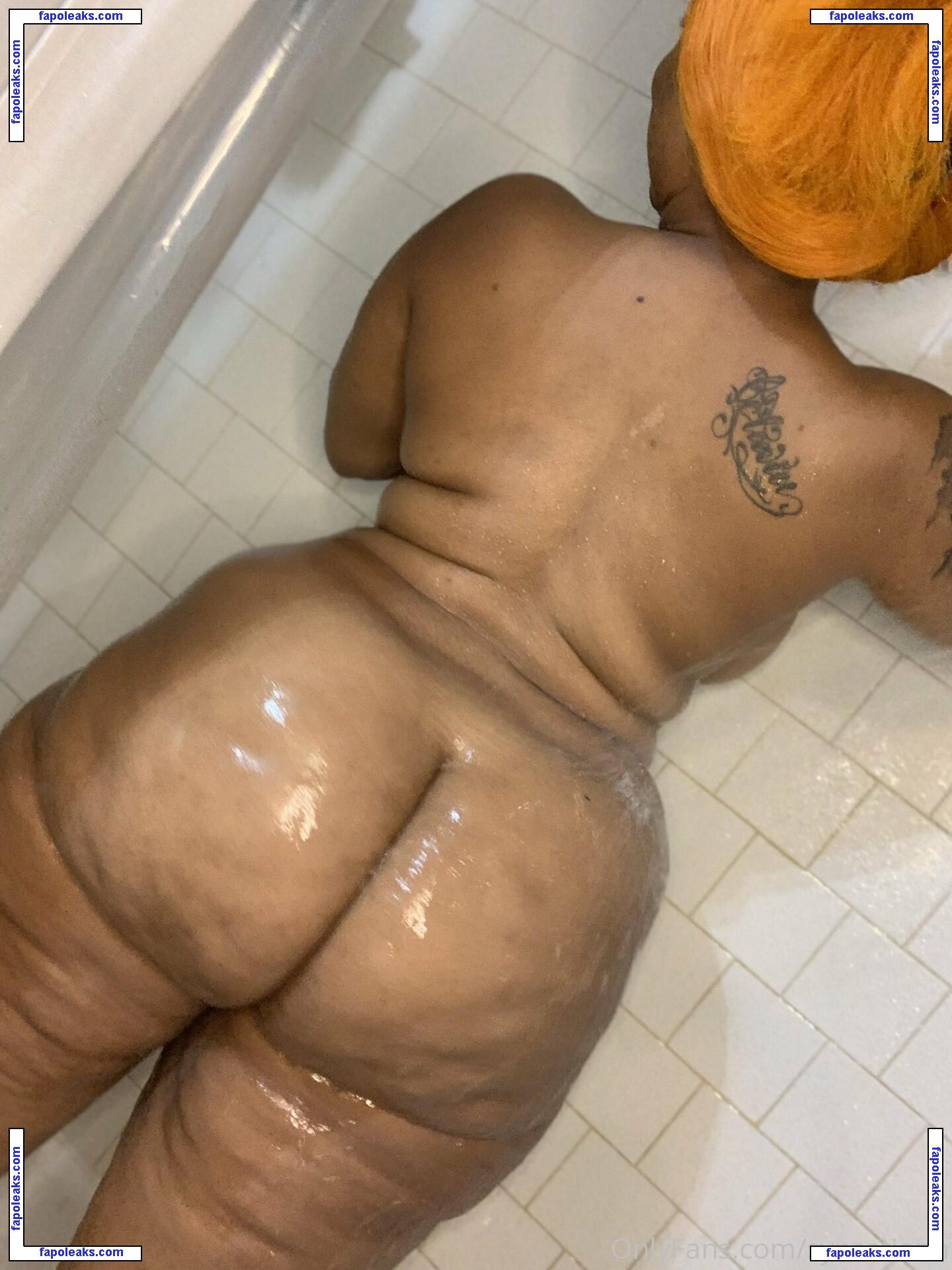 Synsationn / __mstell93 nude photo #0028 from OnlyFans