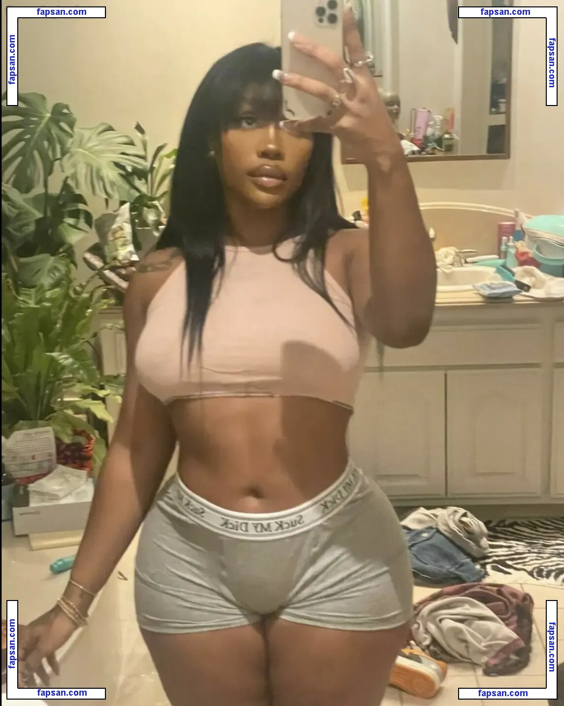 SZA nude photo #0053 from OnlyFans