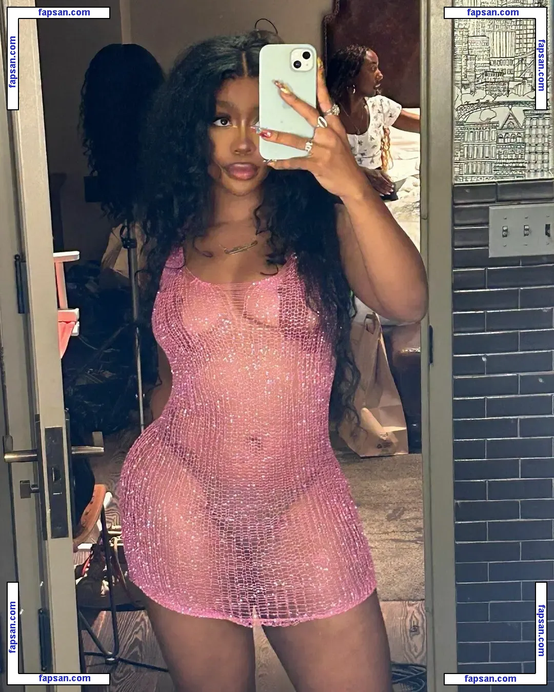 SZA nude photo #0125 from OnlyFans