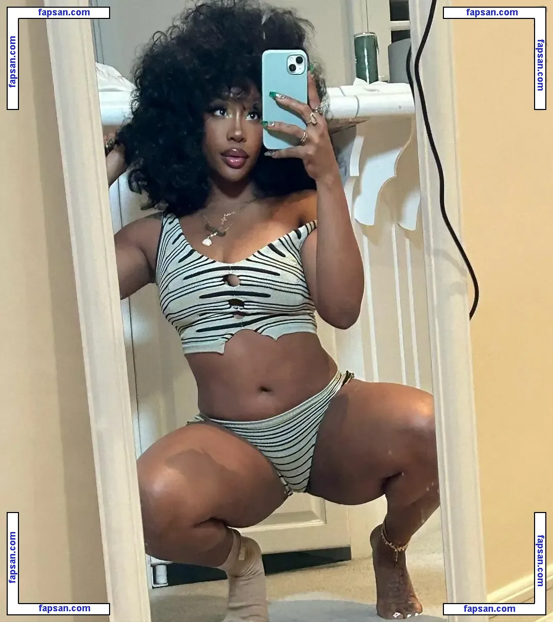 SZA nude photo #0140 from OnlyFans