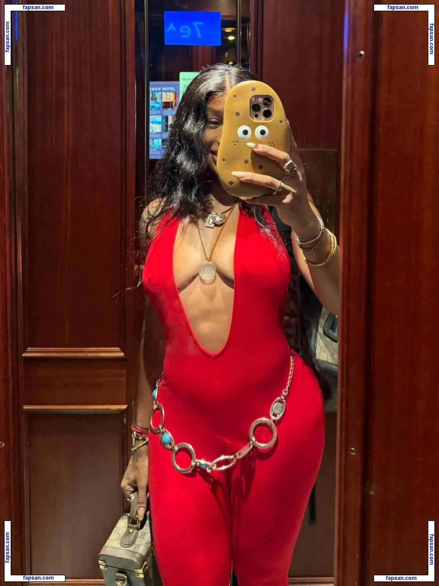 SZA nude photo #0189 from OnlyFans