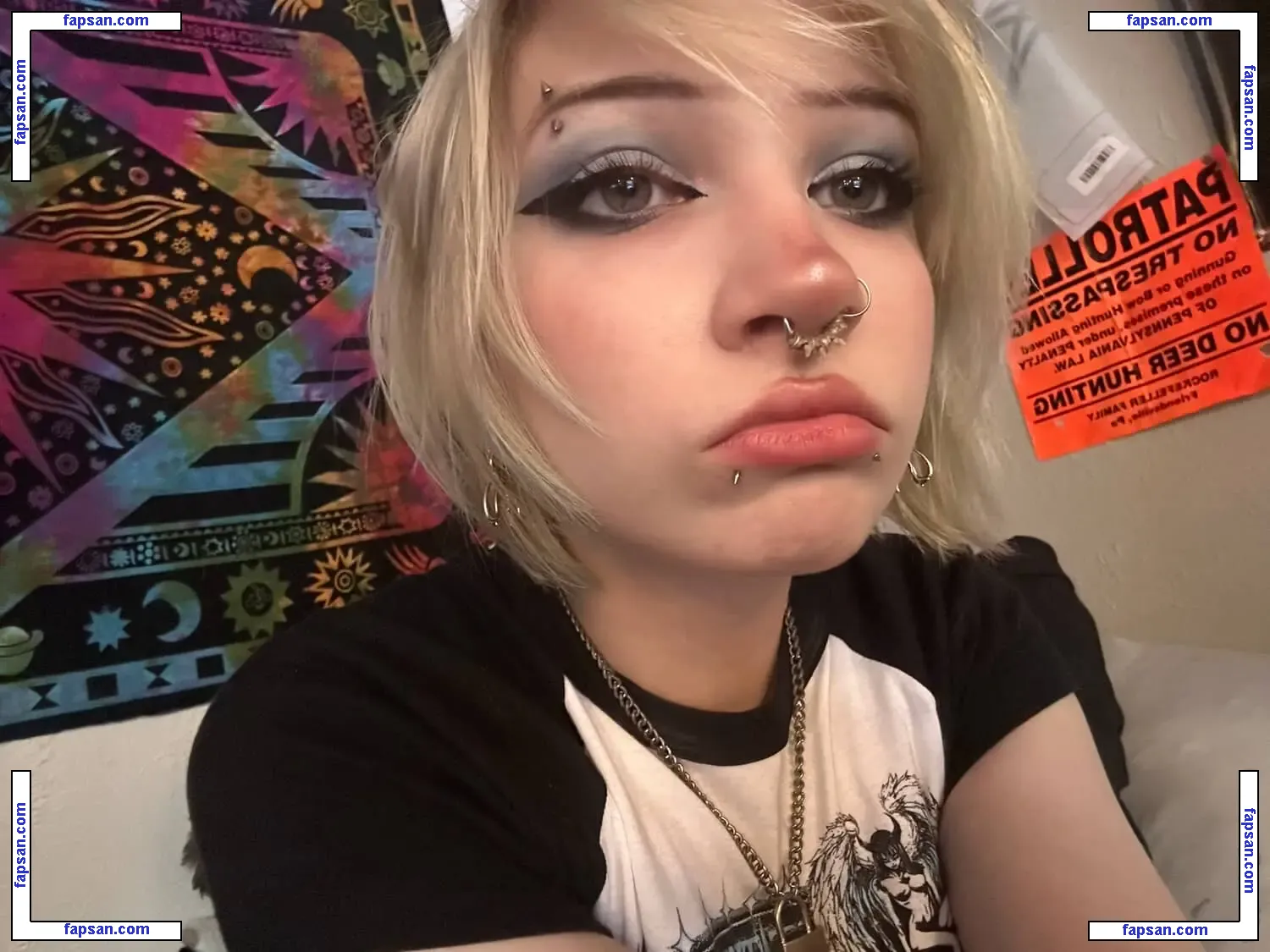 t00fs голая фото #0023 с Онлифанс