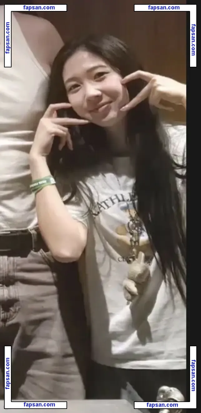 T10Nat nude photo #0037 from OnlyFans