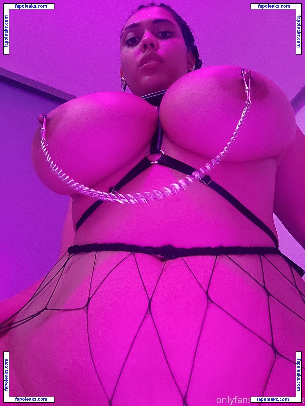 Tabxxx / t.a.b.x.x.x nude photo #0002 from OnlyFans