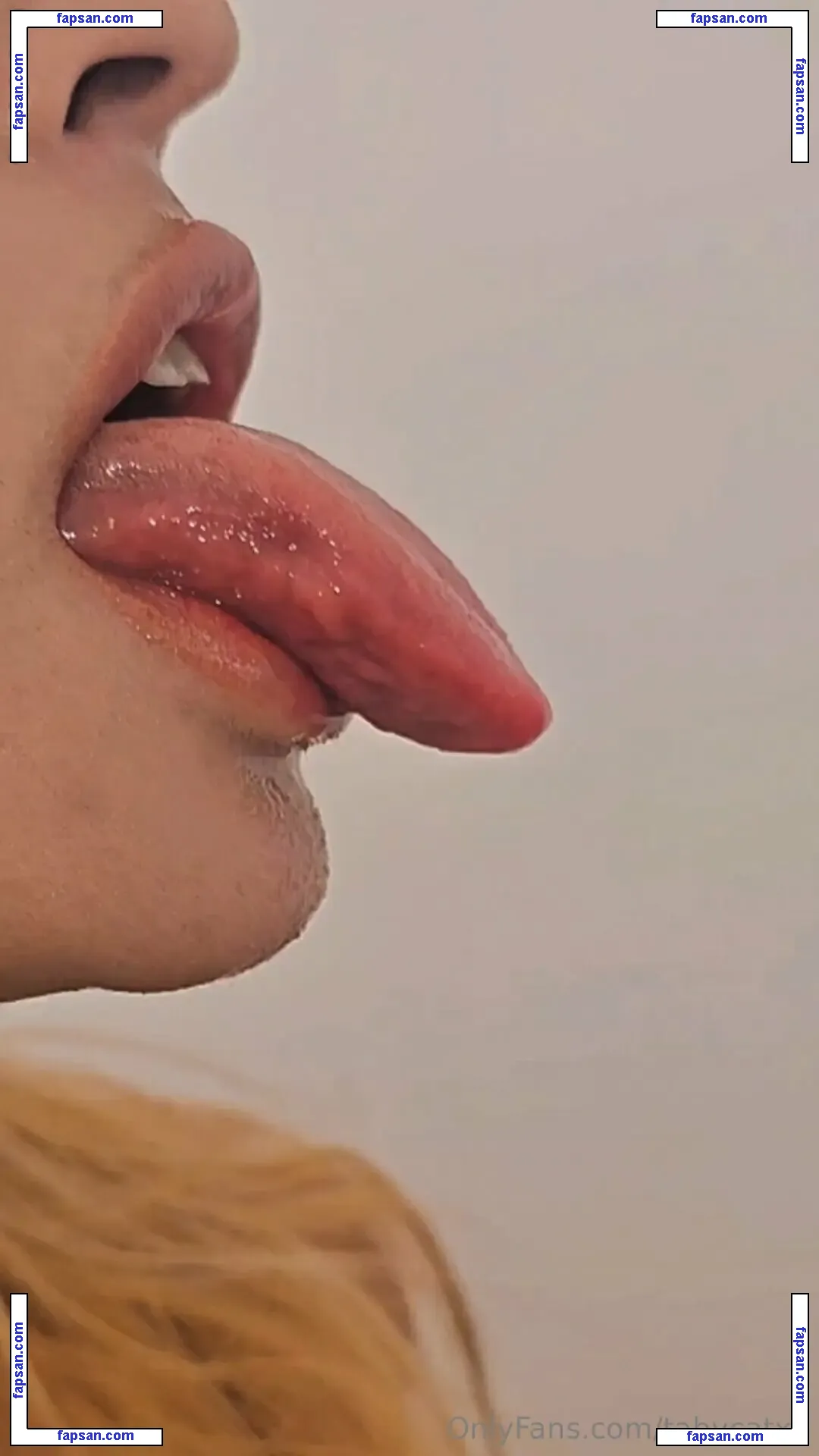 tabycatxo nude photo #0018 from OnlyFans