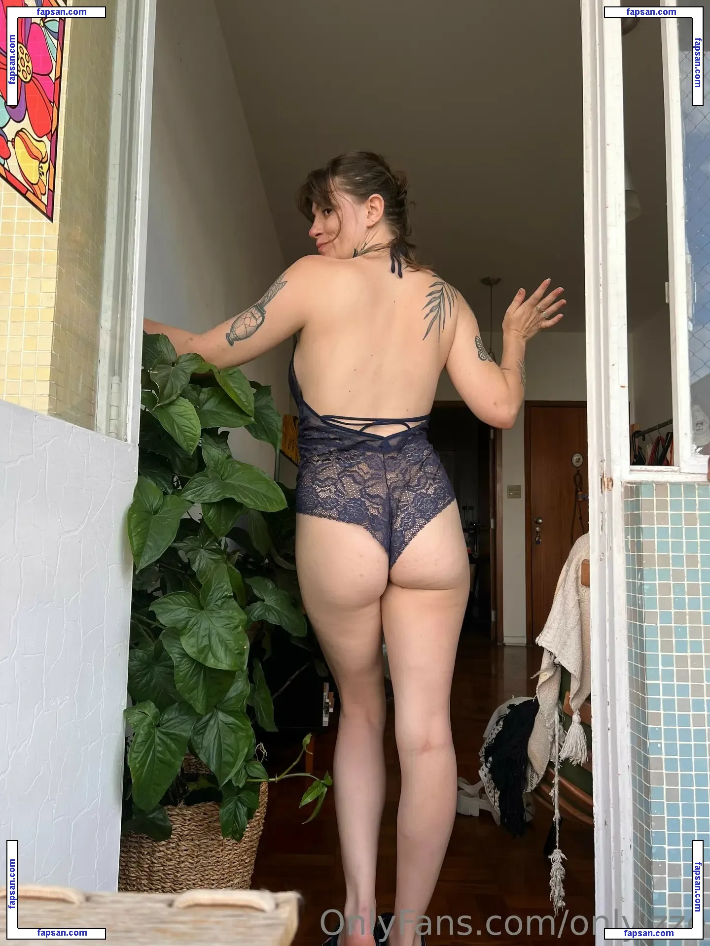 Taizze Odelli / onlyizze / taizze nude photo #0011 from OnlyFans