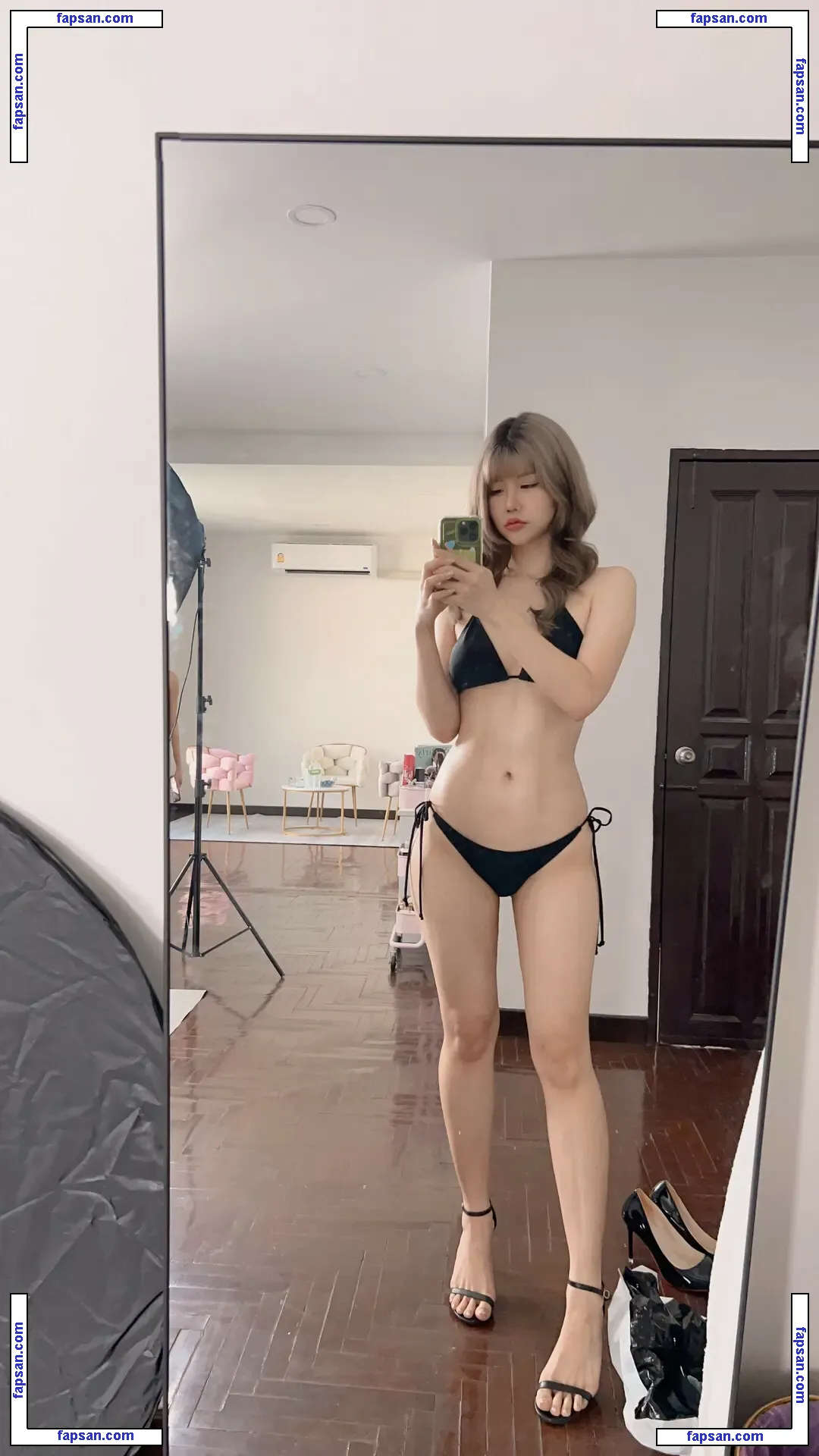 Tako Chan / Takochabuu nude photo #0024 from OnlyFans