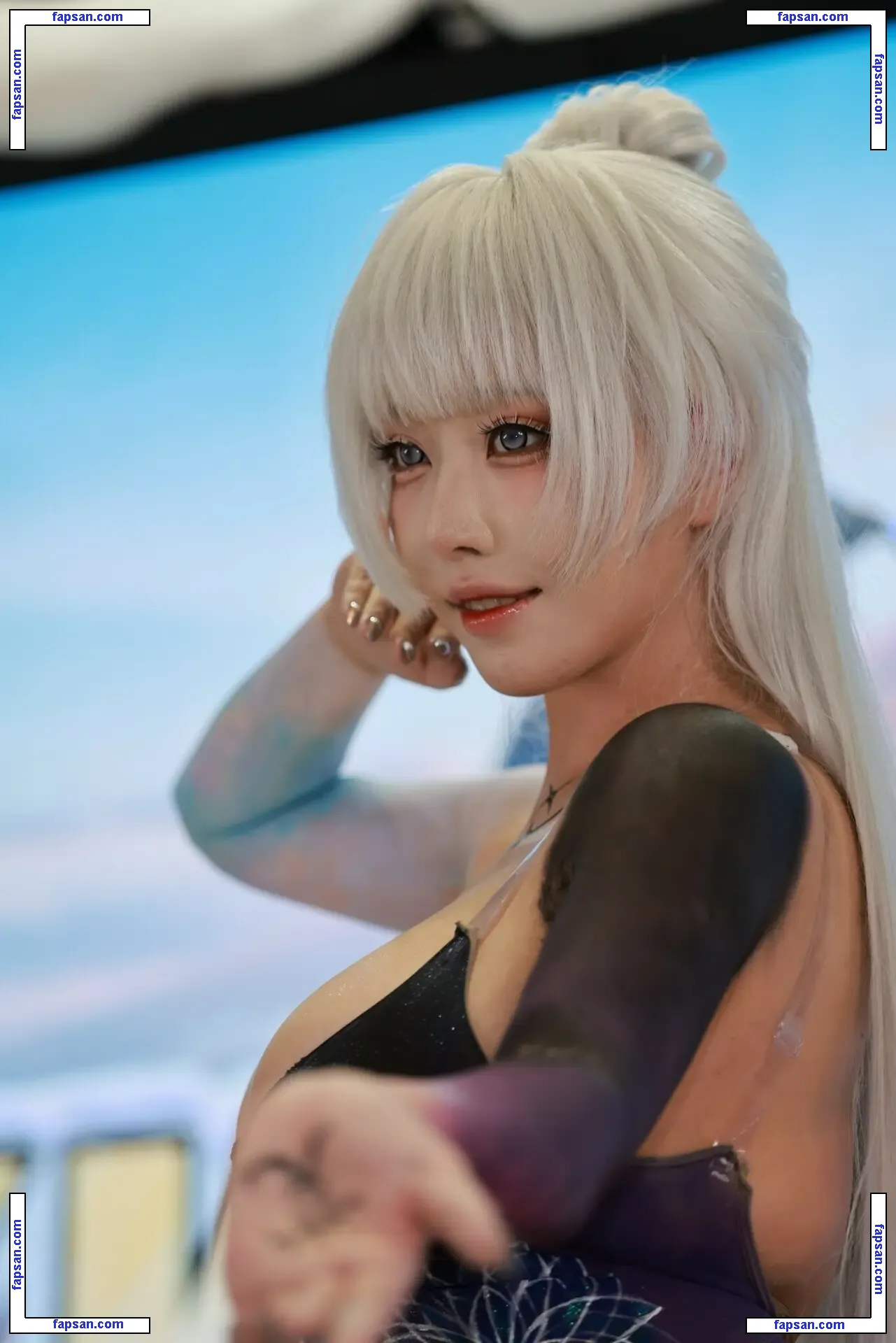 Takomayuyi nude photo #0447 from OnlyFans