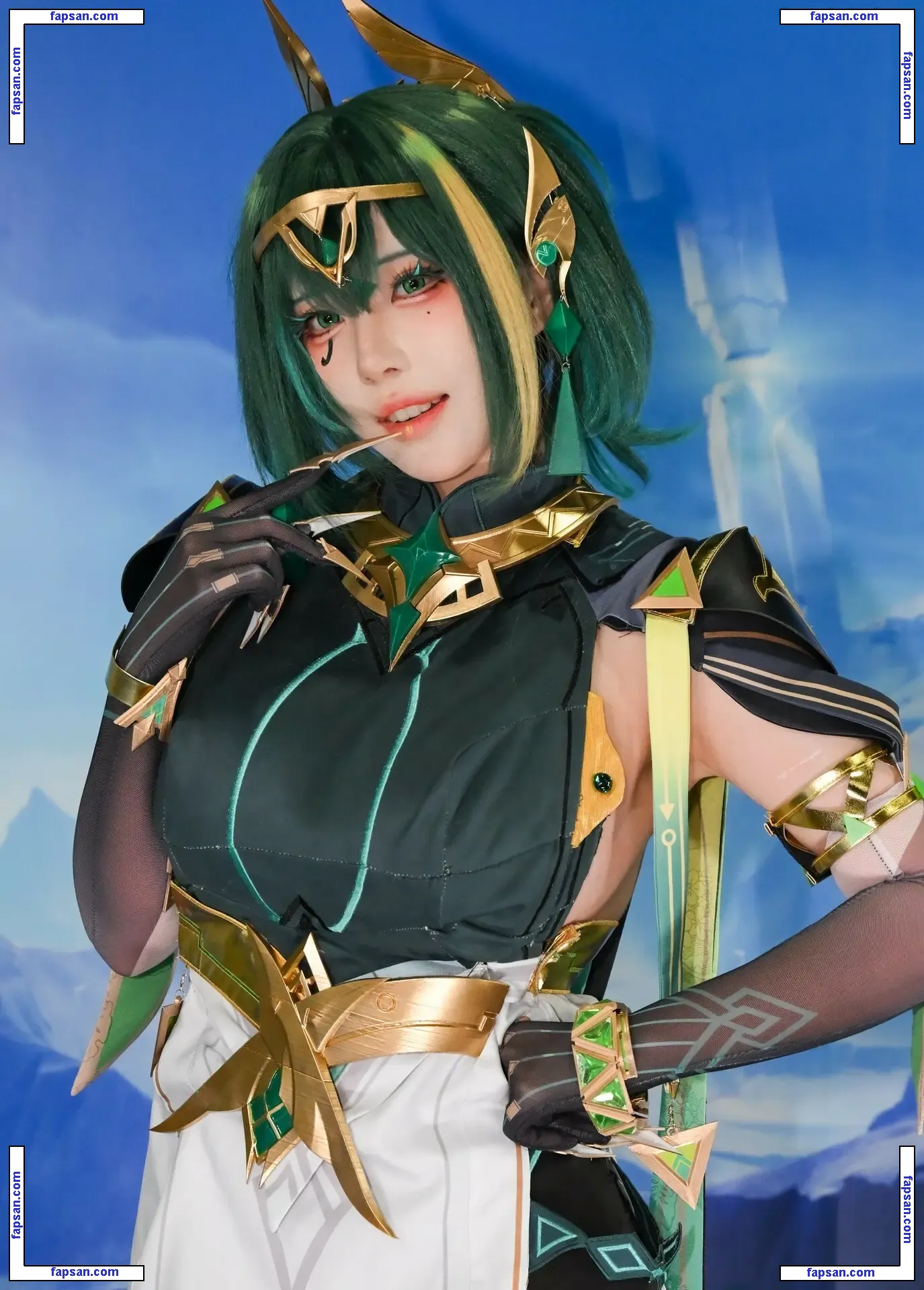 Takomayuyi nude photo #0478 from OnlyFans