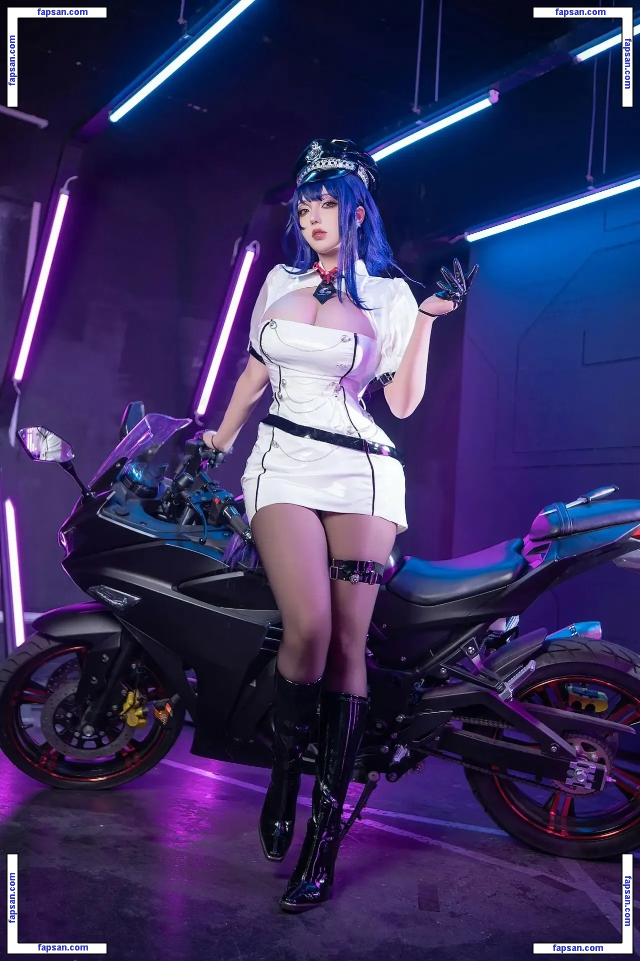 Takomayuyi nude photo #0484 from OnlyFans