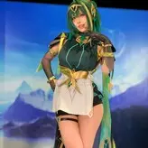 Takomayuyi nude #0469