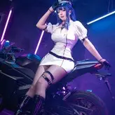 Takomayuyi nude #0485