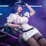 Takomayuyi nude #0488